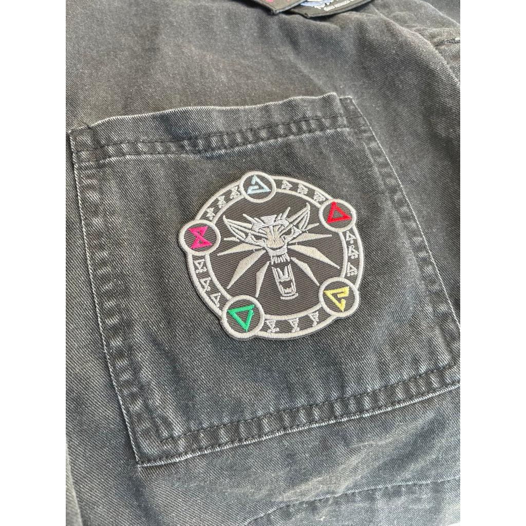 Witcher - Round hihamerkki - Hoopee.fi