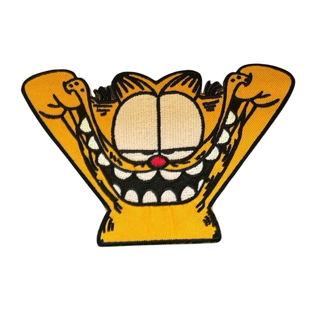 Karvinen - Iso hymy haalarimerkki - Hoopee.fi