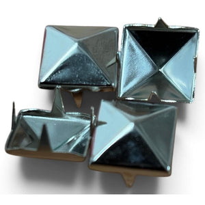 Pyramidiniitti 10 x 10 mm – kromi, 100 kpl loppuerä - Hoopee.fi