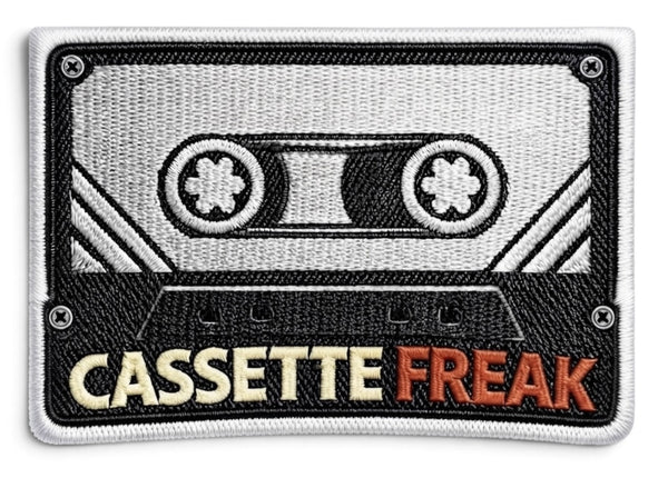 Cassette Freak hihamerkki 5×8 cm