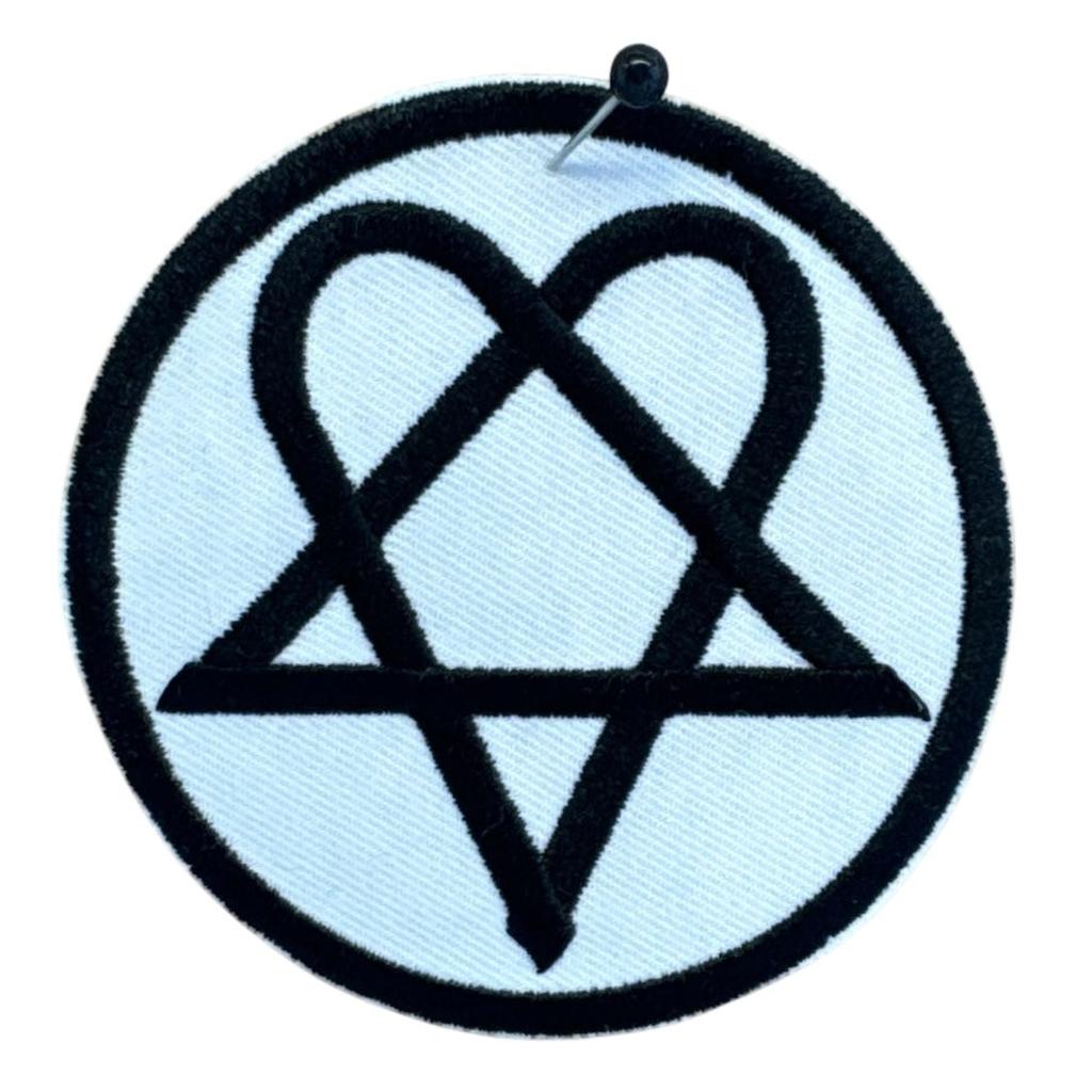 HIM - BW heartagram kangasmerkki - Hoopee.fi
