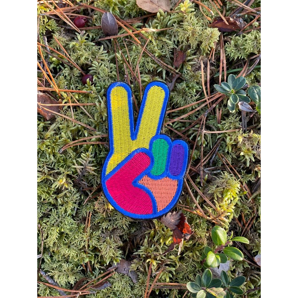 Peace sign with fingers kangasmerkki - Hoopee.fi