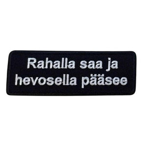 Rahalla saa ja hevosella pääsee haalarimerkki - Hoopee.fi