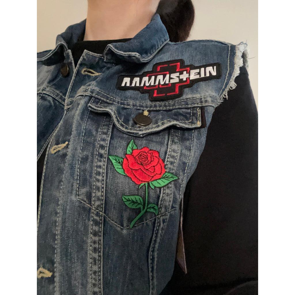 Ruusu punainen hihamerkki - Hoopee.fi