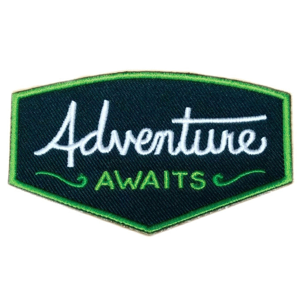 Adventure Awaits kangasmerkki - Hoopee.fi