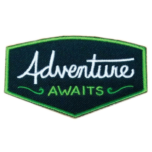 Adventure Awaits kangasmerkki - Hoopee.fi